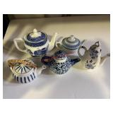 Lot of Little Teapots One cracked see photos