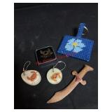 Small Nick Nack Lot          (BOOk NOOK)