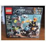 Sealed Ultra Agent Lego Riverside Raid     (Back