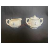 vintage porcelain cream and sugar set(ROW A)