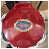 Santa Fe quesadilla maker (ROW E)