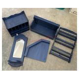 Shelfï¿½s and other house items lot (ROW E)