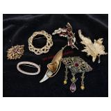 Elegant Vintage Brooch lot