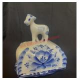 Russian Gzhel porcelain butter dish(ROW A)