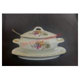 vintage Royal Crown covered condiment dish(ROW A)
