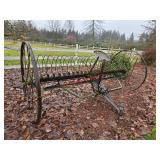 Antique horse-drawn dump rake Bring TRUCK TRAILER