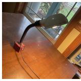 Office lamp (office)