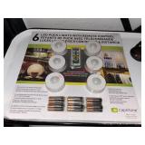 6 LED Puck lights new in pack              (box