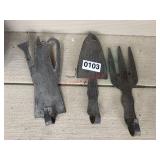 Garden Themed hangers              (Outside Left