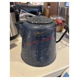 Large Enamel Kettle        (Garage Tables_)