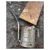 VTG Five Quart Swingspout oil can   (OUTBACK