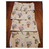 Vintage napkins (dining room)