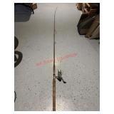 Cardinal Reel & 8.5in Rod Combo      (Garage Left