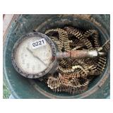 Little Bucket lot             (OUTBACK COVERED