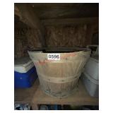 Wood Apple Picket Bucket     (Greenhouse)