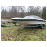 Four Winns Outboard Boat with Trailer  -Runs