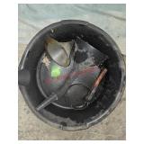 Oil Pan and Funnel (Shop)