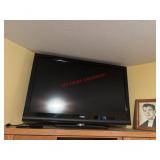 Vizio TV with remote and stand        (Master