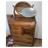 Dresser with mirror. Needs repairs (master