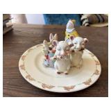 Vtg Figures and more lot          (Living Room)