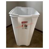 Garbage Bin         (Spare Room)