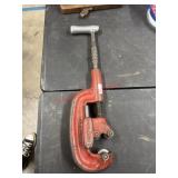 Ridgid pipe cutter                  (Garage Main