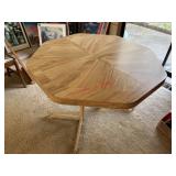 MCM Dining Room Table with leaf      (Dining