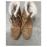 Sorel woman's boots