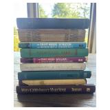 Large lot of vintage books         (Living Room)