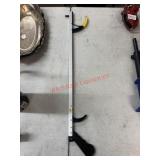 Handy Grabber                         (Main Side