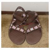 Teva sandals size 9 (master closet )