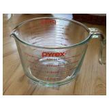4 Cup Pyrex Measuring Cup