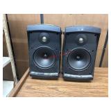 Yamaha Speakers Need a good cleaning untested