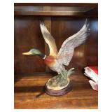 Duck Figure (Broken Feet)