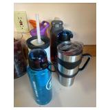 Water bottles and more lot              (Kitchen)