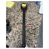 Large Rubbermaid Scrub Brush (Kitchen Hallway)