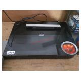 3-D Dvd Player, untested but it powers on