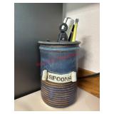 Pottery utensil holder              (Kitchen)