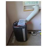 De'Longhi Air Conditioner Unit, Works  (Upstairs