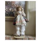 Porcelain Mary had a Little Lamb          (Main