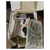 Air hammer with chisels- garage