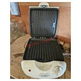 Black and Decker healt zone grill, untested-