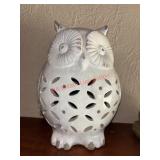 Large Ceramic Oil Decor            (Family Room)