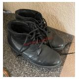 vintage Shoe boots(Dinning room)