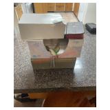 Mix lot items (dinning room)