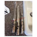 Carving Set Vintage See Broken tip