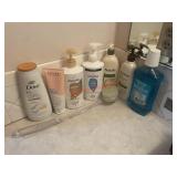 Lotion lot (DS bathroom )