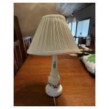Table lamp untested ( first living room )