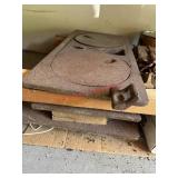 Multiple Metal Stove top plates     ( Garage