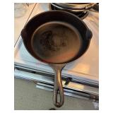 Wagner Ware 8 Cast Iron Skillet